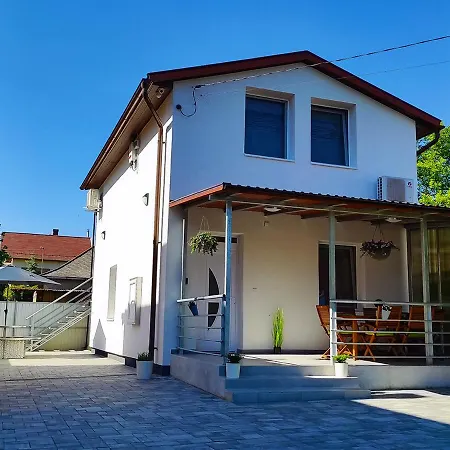 Apartment White Stone