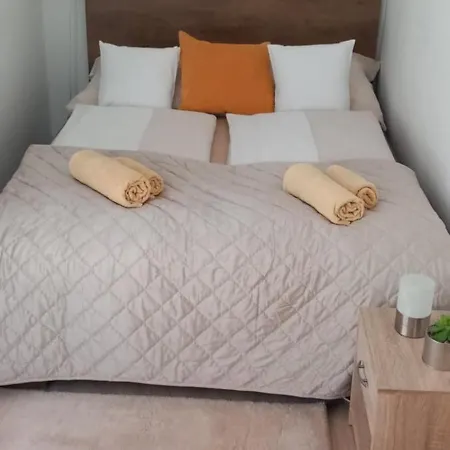 Apartament White Stone *